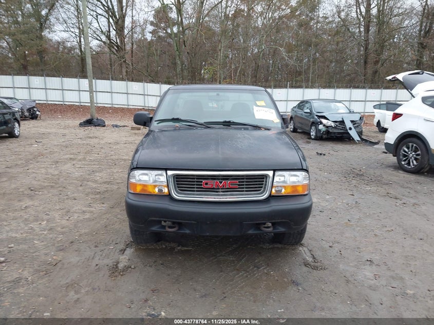 2000 GMC Sonoma Sls VIN: 1GTDT19W0Y8290257 Lot: 43778764