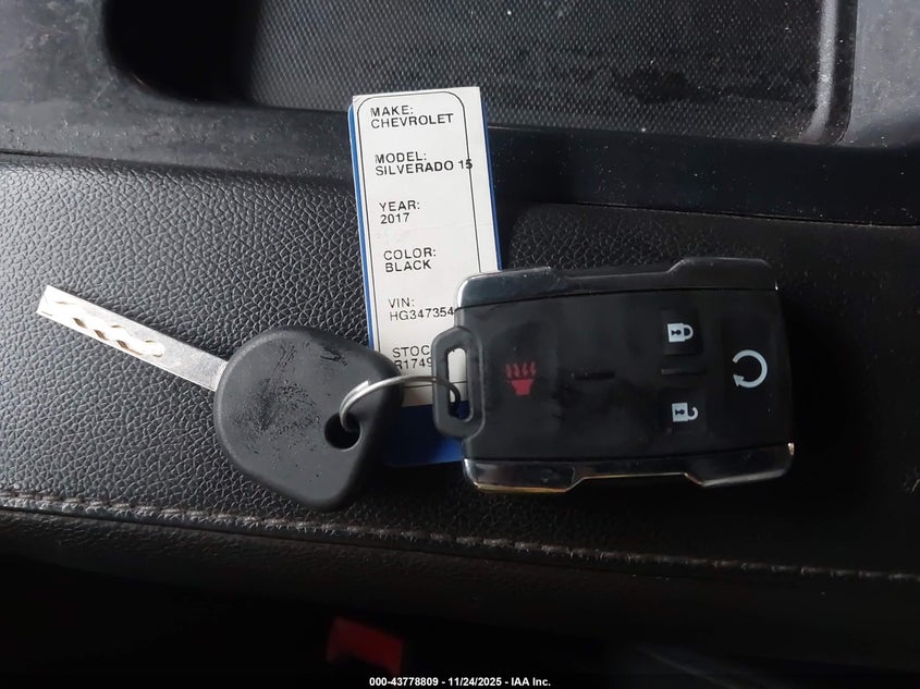 3GCPCREC8HG347354 2017 CHEVROLET SILVERADO photo no. 11