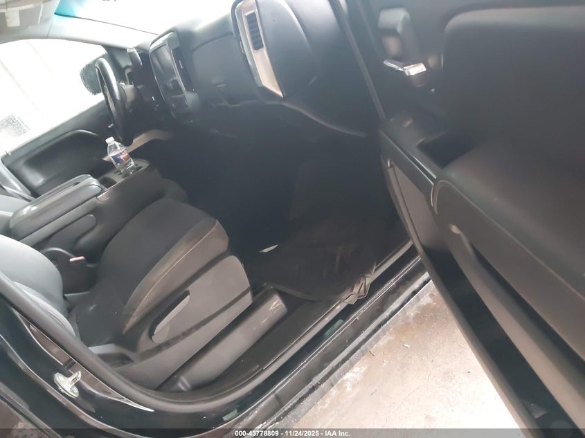 3GCPCREC8HG347354 2017 CHEVROLET SILVERADO photo no. 5