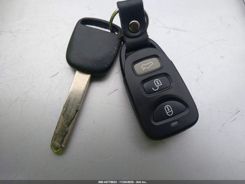 2003 Honda Cr-V Ex VIN: JHLRD78843C028176 Lot: 43778822