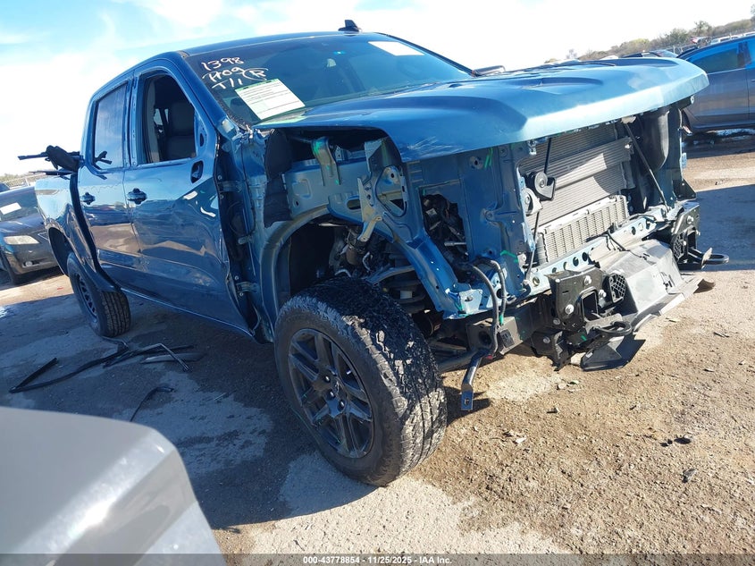 CHEVROLET SILVERADO 1500 4WD SHORT BED LT TRAIL BOSS