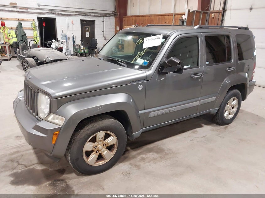1C4PJMAK7CW118700 2012 JEEP LIBERTY (NORTH AMERICA) photo no. 2
