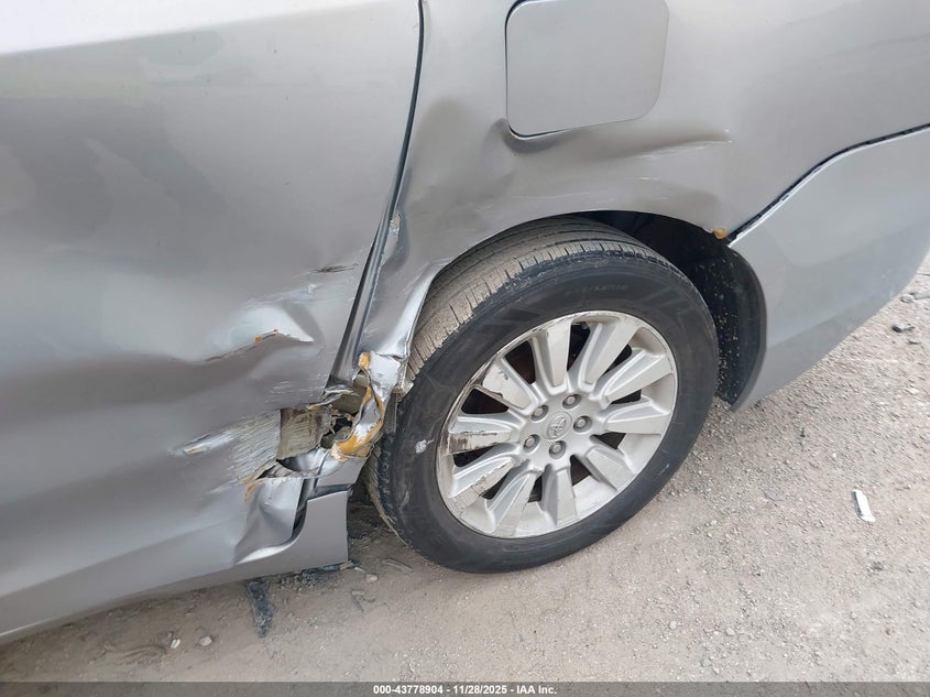 2014 Toyota Sienna Limited V6 7 Passenger VIN: 5TDYK3DC1ES426495 Lot: 43778904