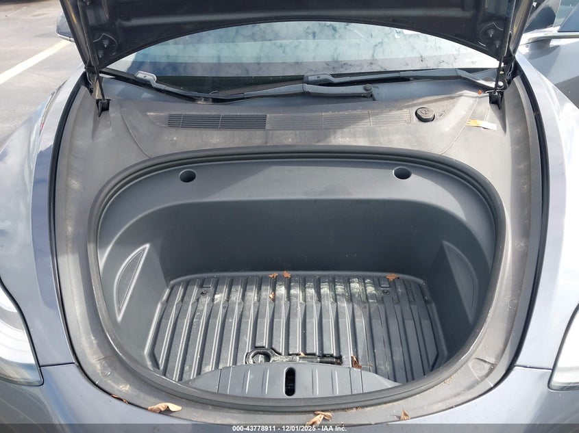 5YJ3E1EB6LF795401 2020 TESLA MODEL 3 photo no. 10