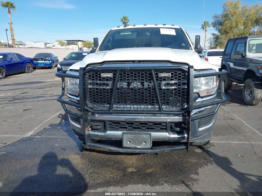 2021 Ram 2500 Tradesman 4X4 8' Box VIN: 3C6UR5HJ5MG532676 Lot: 43778922