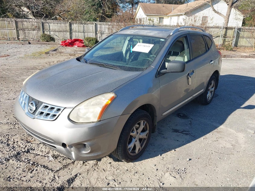 JN8AS5MT8BW165539 2011 NISSAN ROGUE photo no. 2