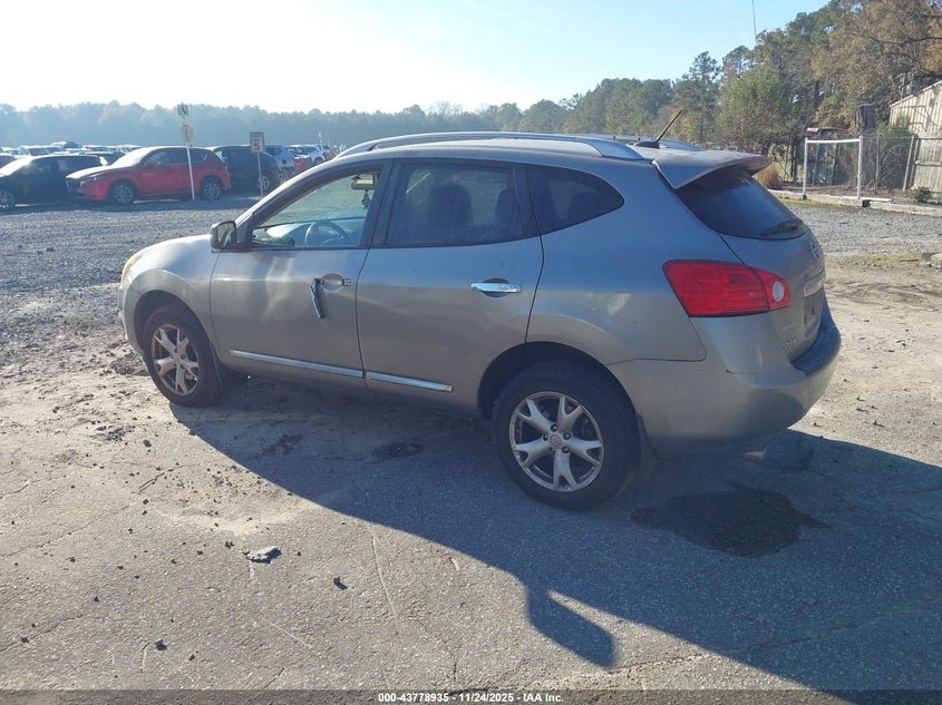 JN8AS5MT8BW165539 2011 NISSAN ROGUE photo no. 3
