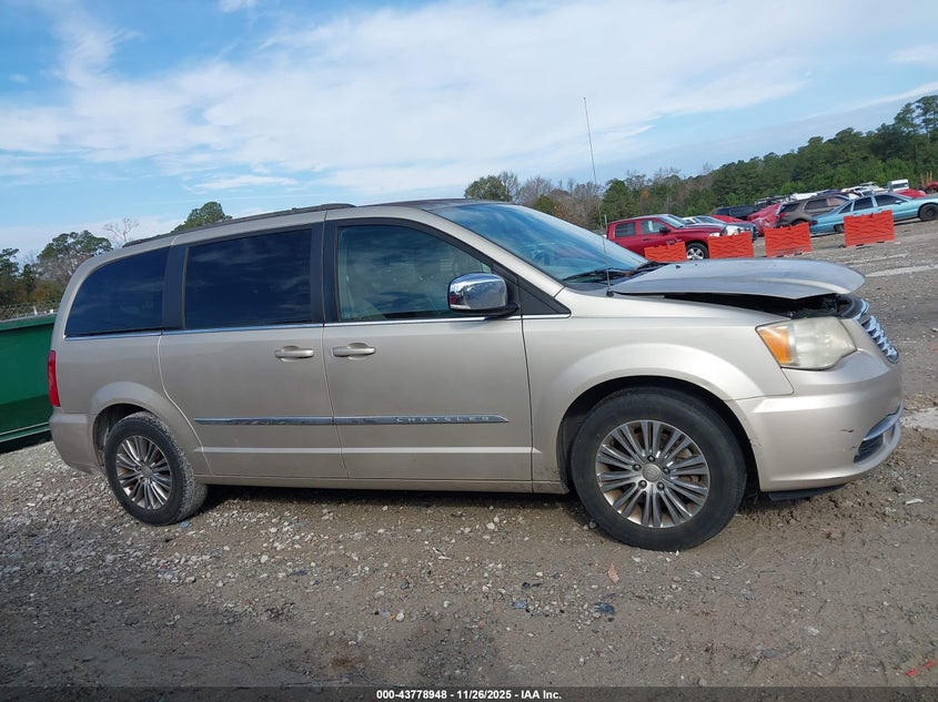 2014 Chrysler Town & Country Touring-L VIN: 2C4RC1CG1ER372344 Lot: 43778948
