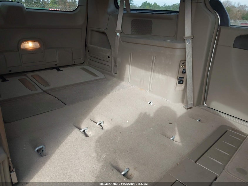 2014 Chrysler Town & Country Touring-L VIN: 2C4RC1CG1ER372344 Lot: 43778948