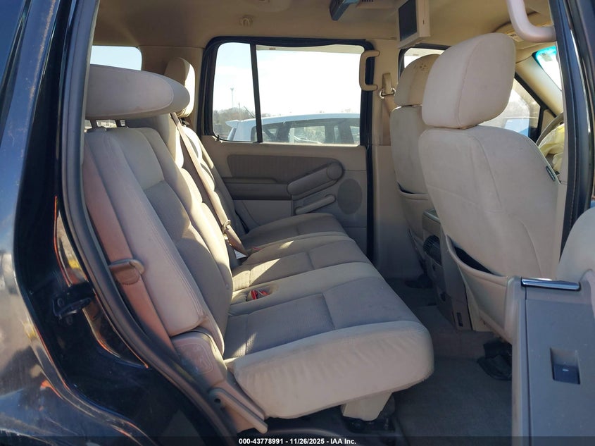 2007 Ford Explorer Xlt VIN: 1FMEU73E77UB71983 Lot: 43778991