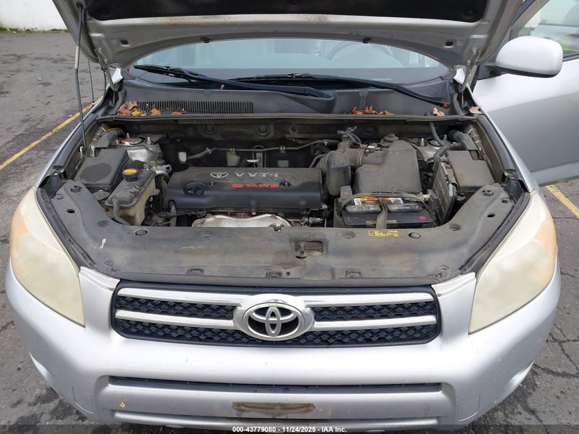 2007 Toyota Rav4 Limited VIN: JTMBD31V076046766 Lot: 43779080