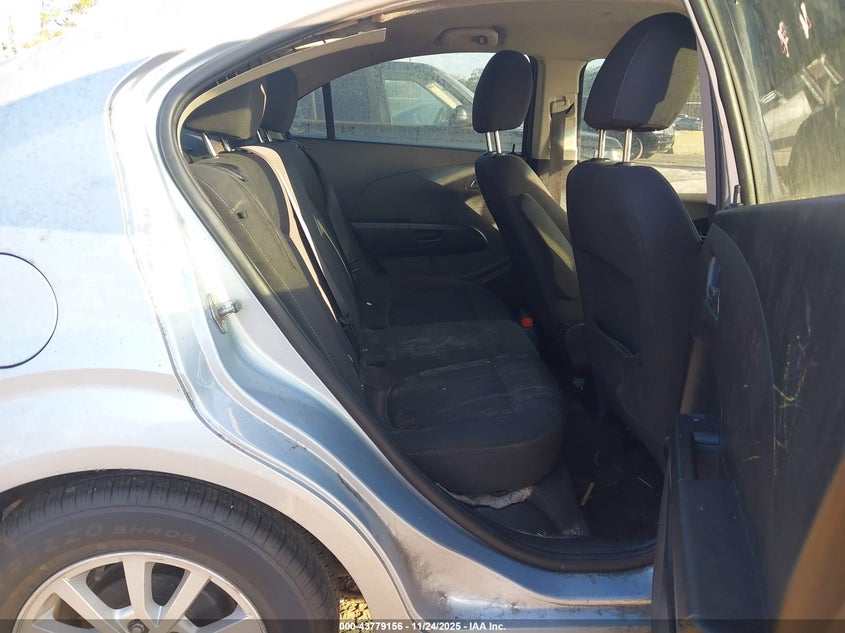 2017 Chevrolet Sonic Lt Auto VIN: 1G1JD5SH3H4154286 Lot: 43779156