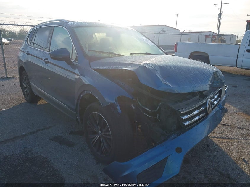 VOLKSWAGEN TIGUAN 2.0T SE/2.0T SEL