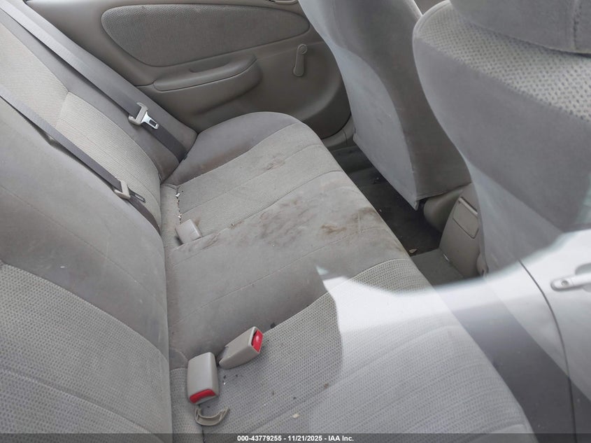 1NXBR12EX1Z536134 2001 TOYOTA COROLLA photo no. 8