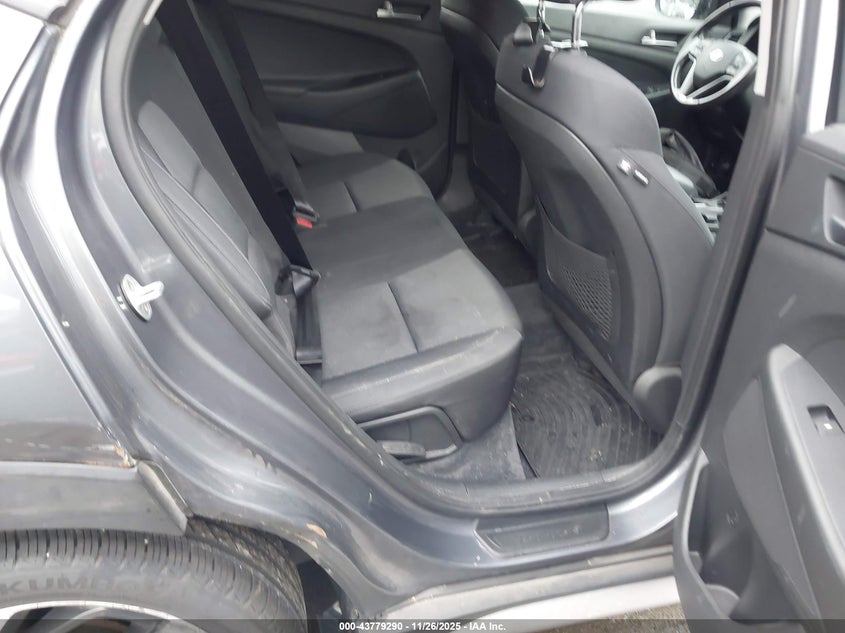 2017 Hyundai Tucson Sport VIN: KM8J3CA23HU496151 Lot: 43779290
