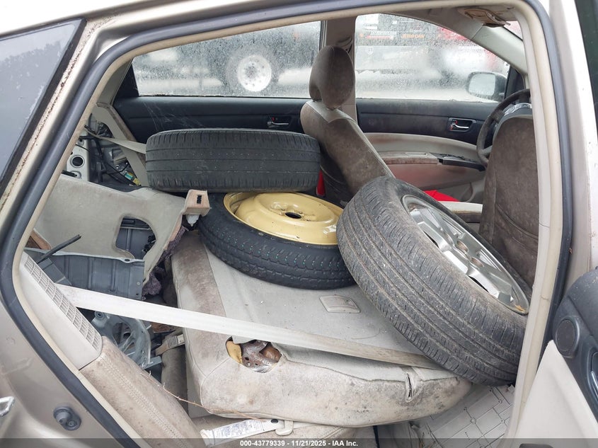 2007 Toyota Prius Touring VIN: JTDKB20U173216742 Lot: 43779339