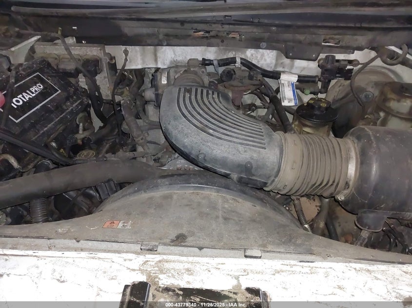 2005 Ford F-150 Stx/Xl/Xlt VIN: 1FTRX14W25NA18646 Lot: 43779340