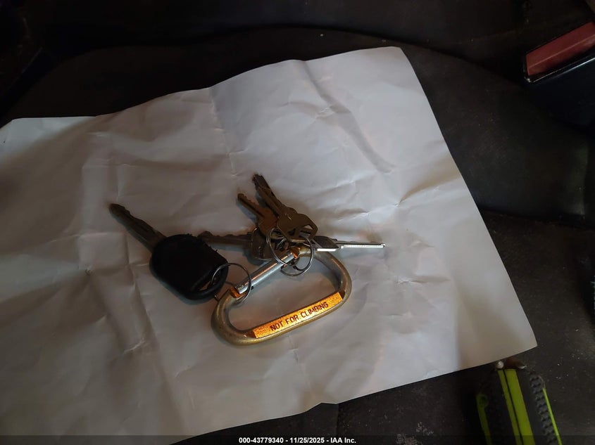 2005 Ford F-150 Stx/Xl/Xlt VIN: 1FTRX14W25NA18646 Lot: 43779340