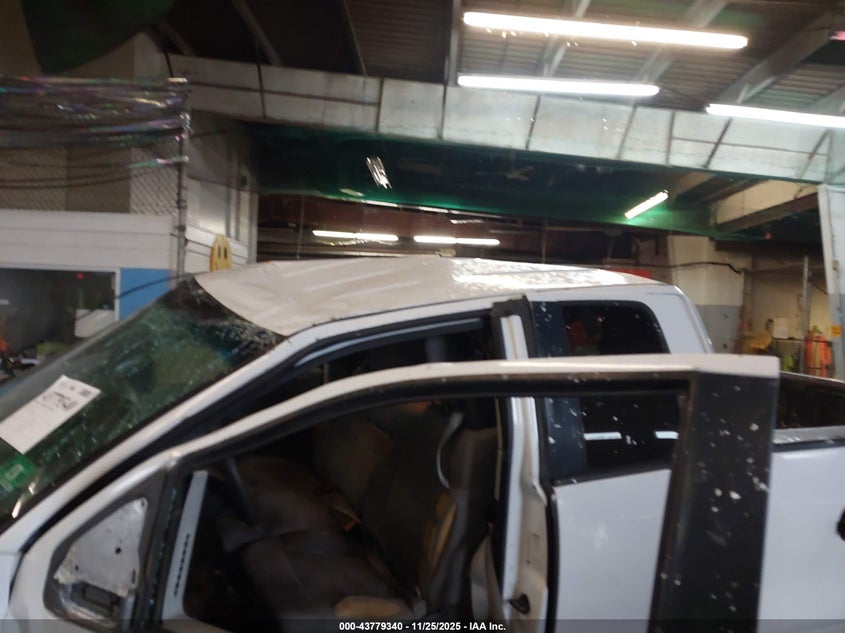 2005 Ford F-150 Stx/Xl/Xlt VIN: 1FTRX14W25NA18646 Lot: 43779340