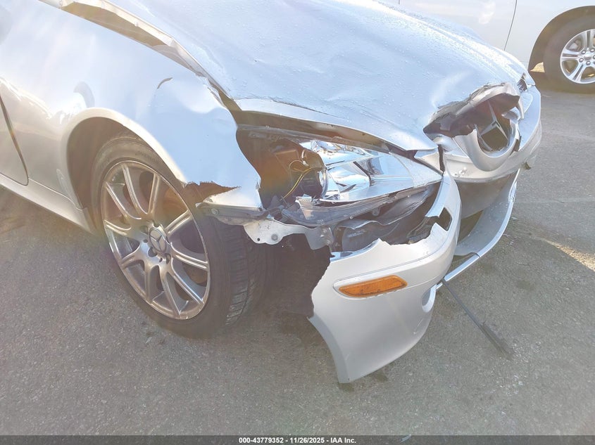 2007 Mercedes-Benz Slk 350 VIN: WDBWK56F37F154687 Lot: 43779352