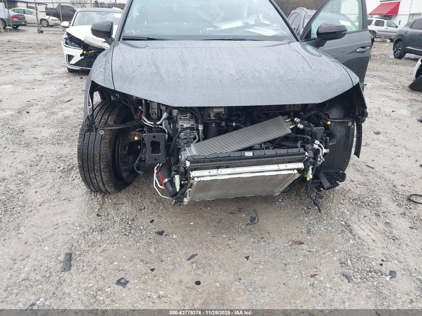 2025 Audi Q3 Premium 45 Tfsi S Line Quattro Tiptronic VIN: WA1EECF30S1048213 Lot: 43779376