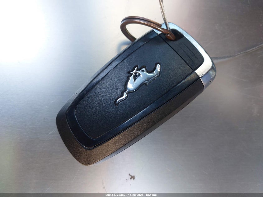 2016 Ford Mustang Ecoboost VIN: 1FA6P8TH9G5260759 Lot: 43779382