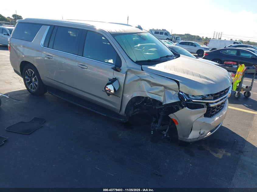 CHEVROLET SUBURBAN 2WD LS