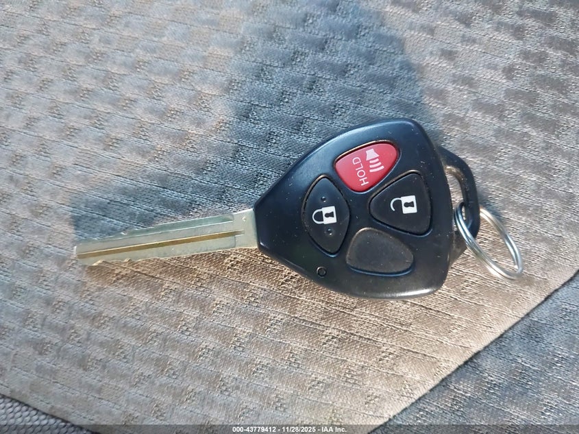 2007 Toyota Rav4 Base V6 VIN: JTMZK33V876005416 Lot: 43779412