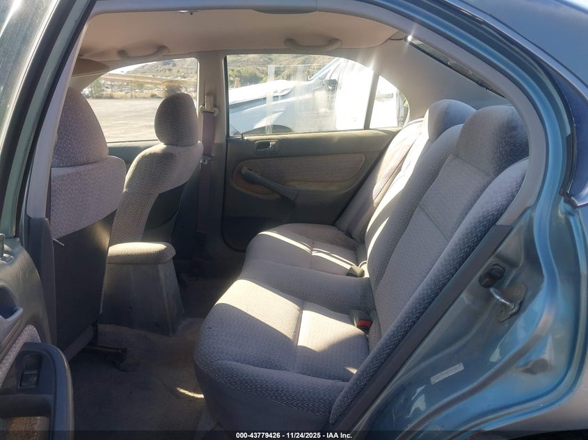 1999 Honda Civic Lx VIN: 1HGEJ6679XL010028 Lot: 43779426