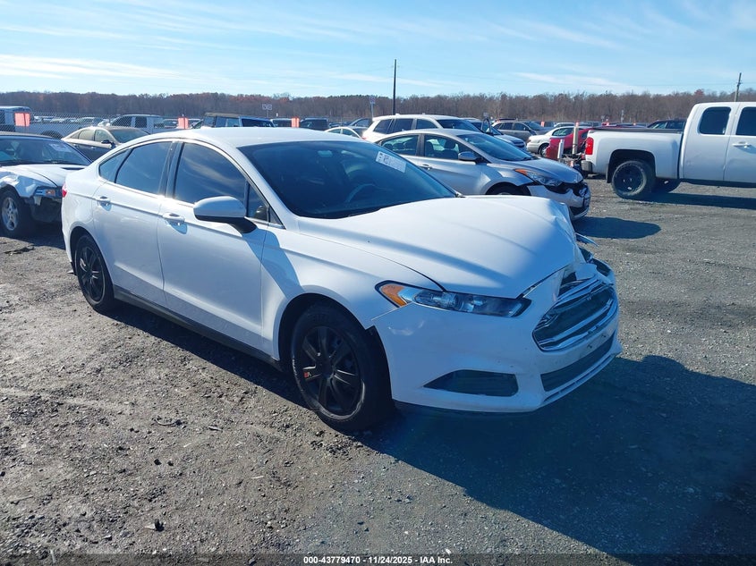 FORD FUSION S