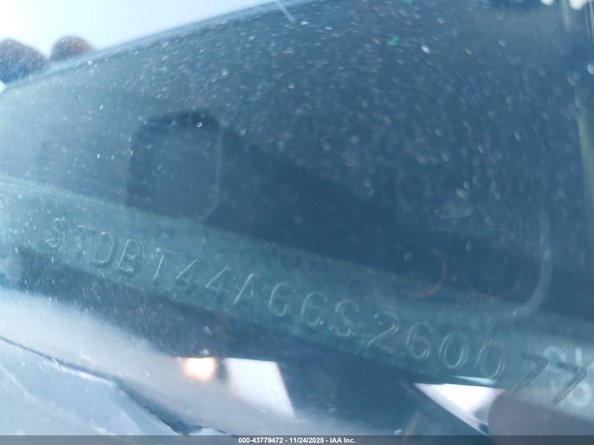 2006 Toyota Sequoia Sr5 V8 VIN: 5TDBT44A66S260077 Lot: 43779472