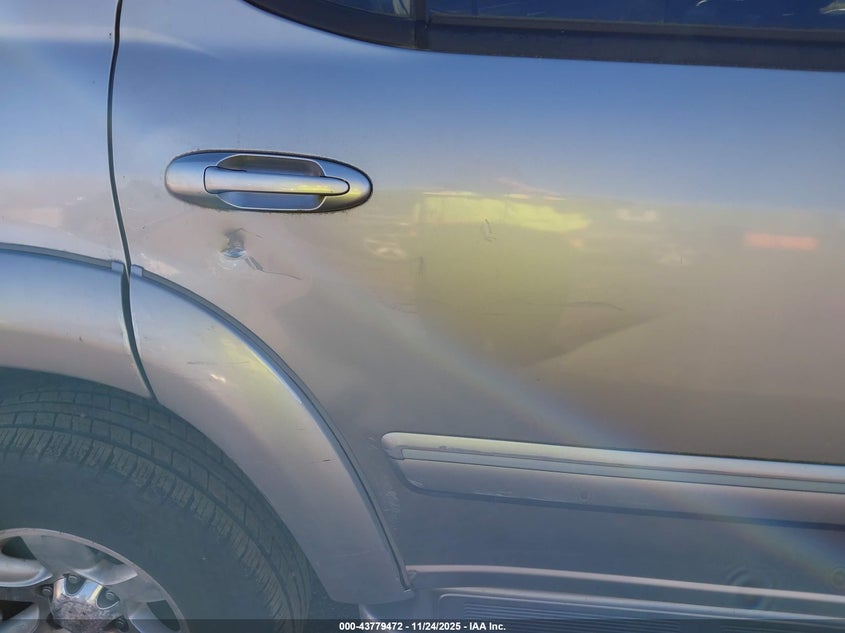 2006 Toyota Sequoia Sr5 V8 VIN: 5TDBT44A66S260077 Lot: 43779472