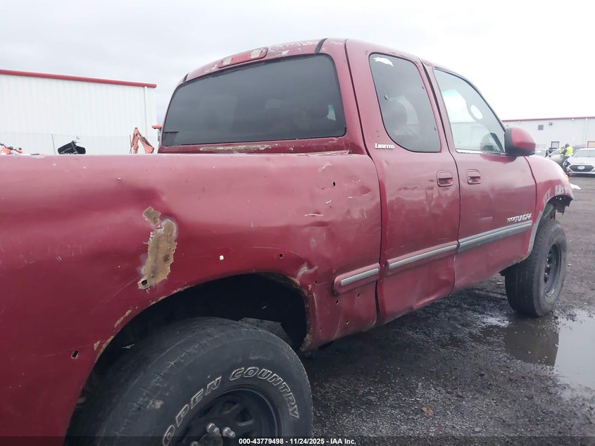 2000 Toyota Tundra Ltd V8 VIN: 5TBBT4816YS053002 Lot: 43779498