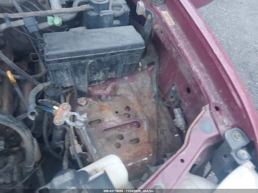 2000 Toyota Tundra Ltd V8 VIN: 5TBBT4816YS053002 Lot: 43779498