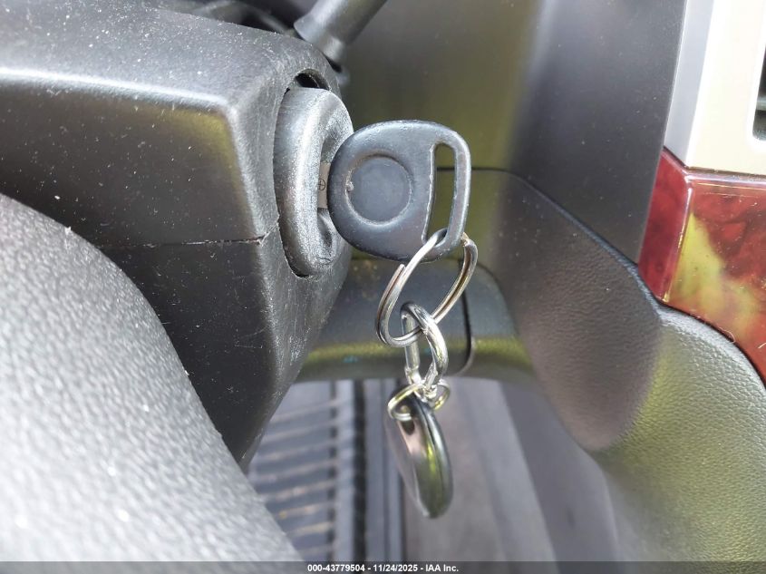 2007 Cadillac Escalade Standard VIN: 1GYFK63877R329724 Lot: 43779504