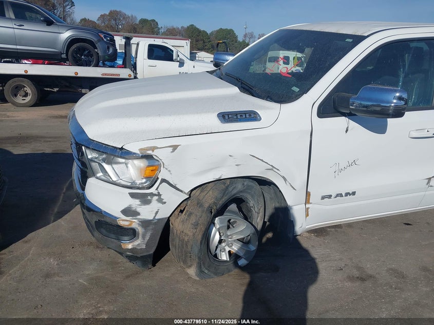 2024 Ram 1500 Laramie 4X2 5'7 Box VIN: 1C6RREJT8RN218858 Lot: 43779510