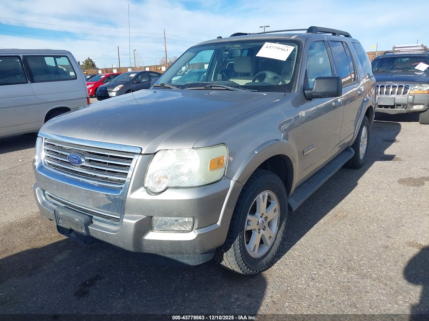 2008 Ford Explorer Xlt
