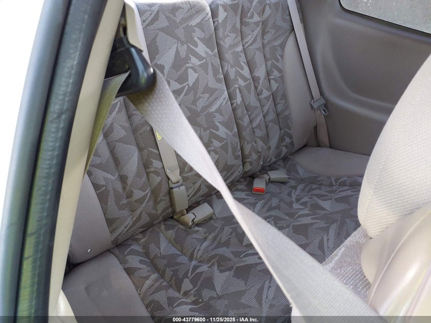 2003 Pontiac Sunfire VIN: 1G2JB12F637304875 Lot: 43779600