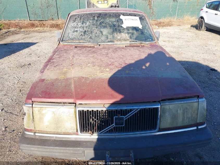 1990 Volvo 240 Dl VIN: YV1AA8841L1410824 Lot: 43779628