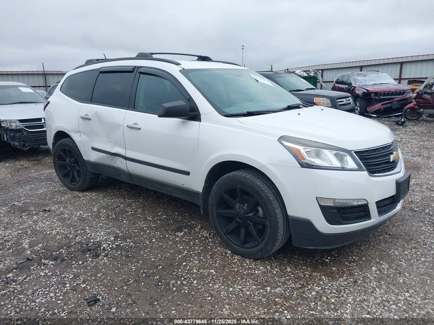 CHEVROLET TRAVERSE LS