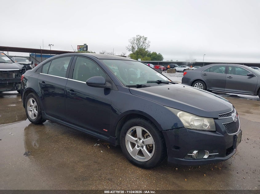 CHEVROLET CRUZE 1LT AUTO