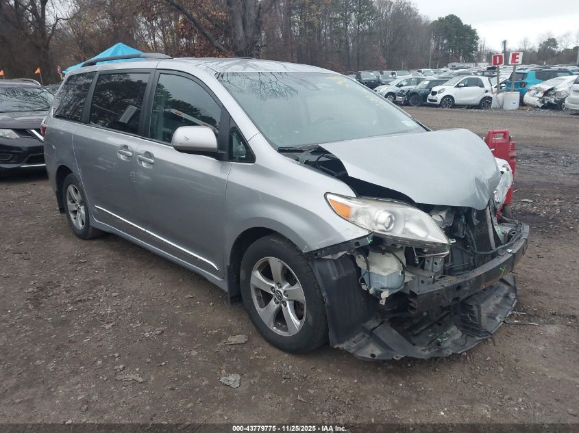 TOYOTA SIENNA LE 8 PASSENGER