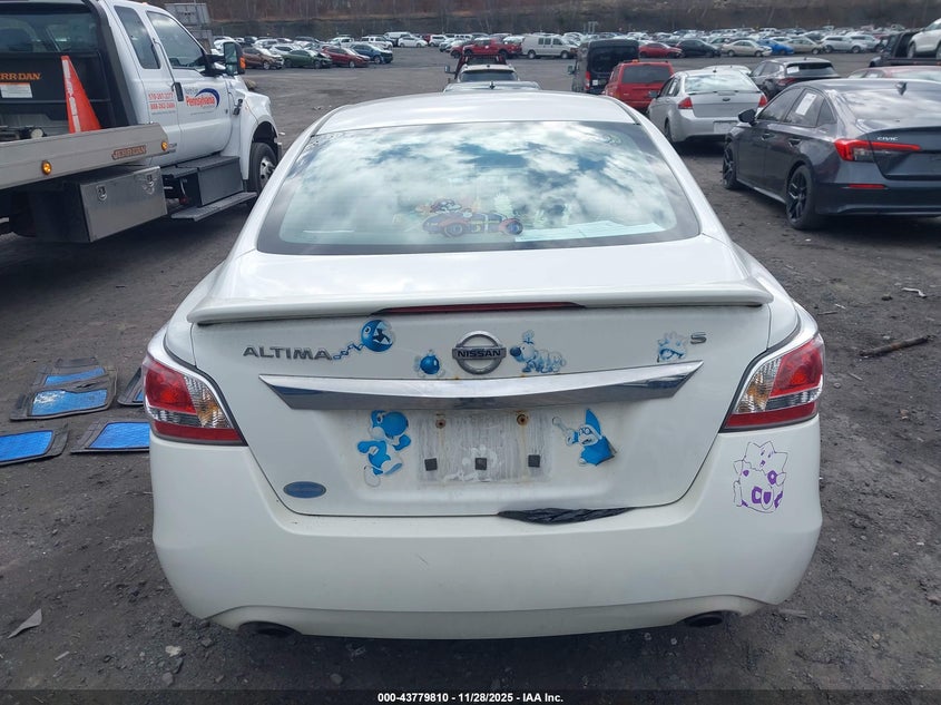 2015 Nissan Altima 2.5 S VIN: 1N4AL3AP2FC249664 Lot: 43779810