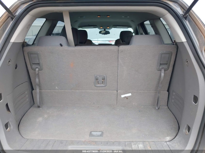 2017 Chevrolet Traverse Ls VIN: 1GNKRFED5HJ197354 Lot: 43779859