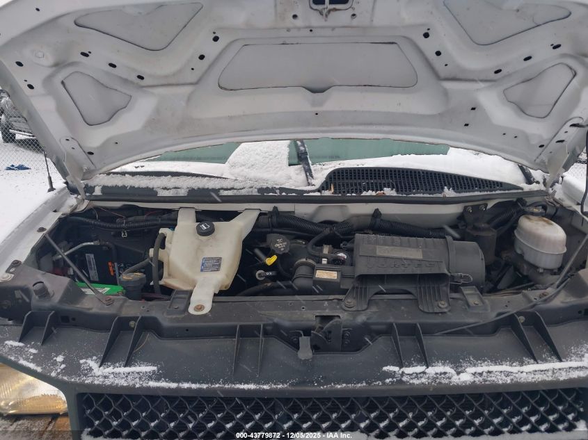 2015 Chevrolet Express 2500 Work Van VIN: 1GCWGFCF6F1156555 Lot: 43779872