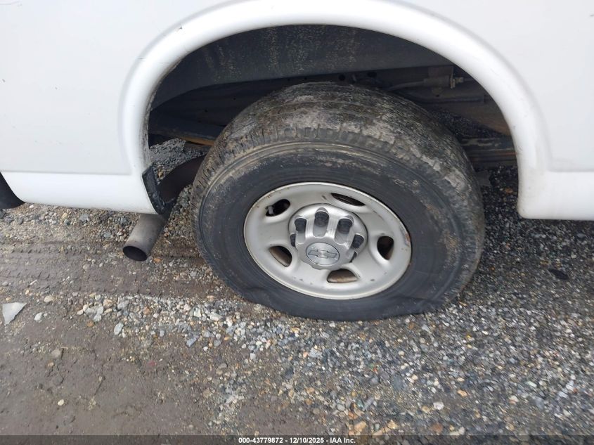 2015 Chevrolet Express 2500 Work Van VIN: 1GCWGFCF6F1156555 Lot: 43779872