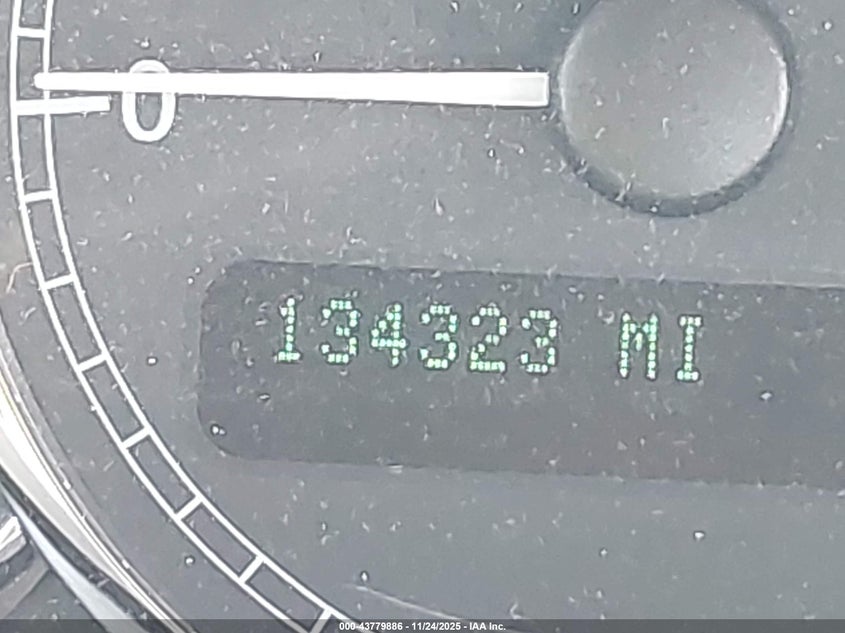 2005 Buick Lacrosse Cxl VIN: 2G4WD562351249923 Lot: 43779886