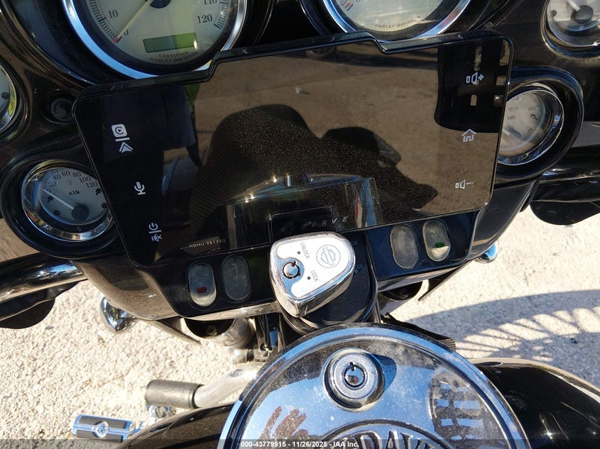 2006 Harley-Davidson Flhxi VIN: 1HD1KBW136Y711422 Lot: 43779915