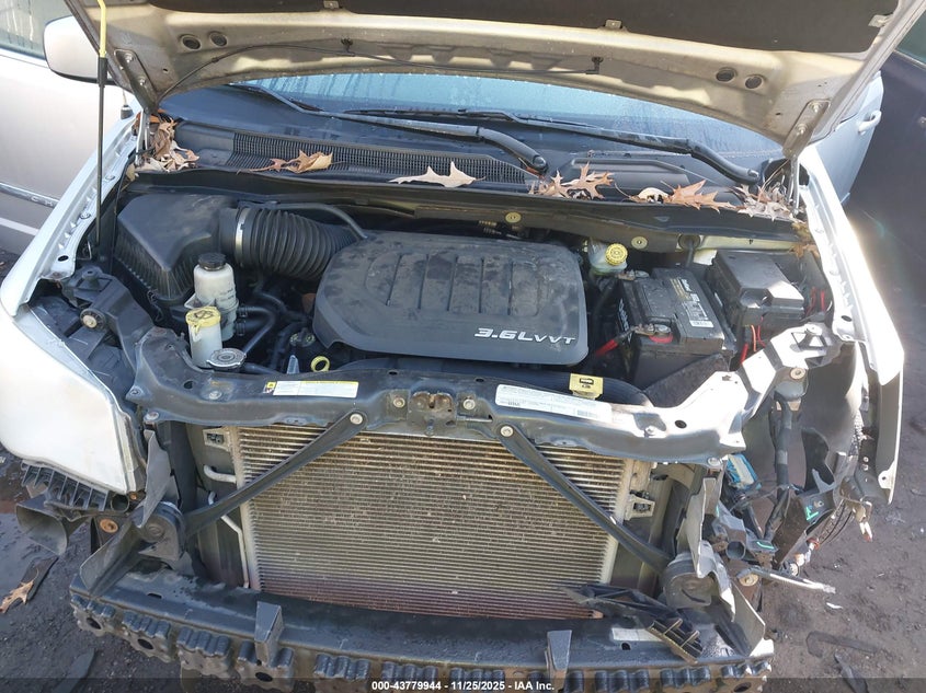 2012 Chrysler Town & Country Touring VIN: 2C4RC1BG1CR135884 Lot: 43779944