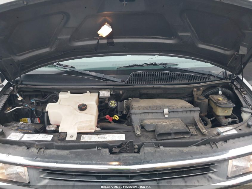 2000 Chevrolet Express Upfitter Pkg. VIN: 1GBFG15RXY1212577 Lot: 43779975